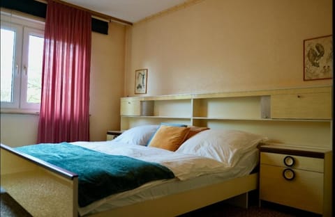 Bequem Privatzimmer in einer Wohnung-Gladbeck Urlaubsunterkunft in Gladbeck