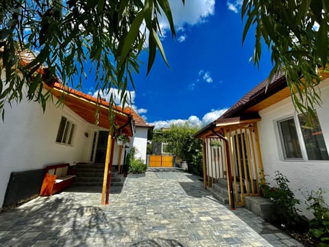 Property building, Inner courtyard view