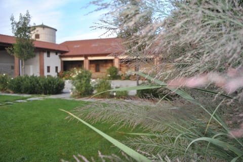 Facade/entrance, Summer