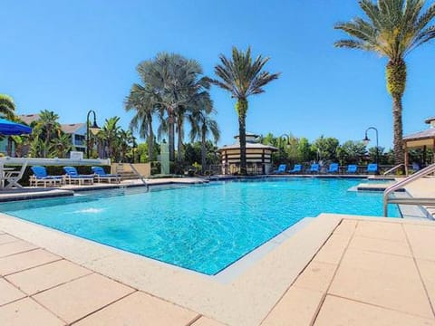 5* DIsney 15min The Beach House - ‘Exceptional!’ Condo in Kissimmee