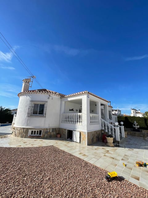 Diamante Villa in Torrevieja