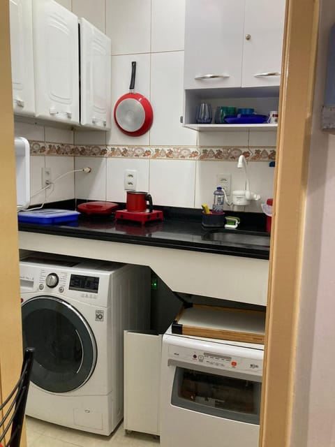 Apartamento aconchegante no Hotel Quitandinha com vaga de garagem Apartment in Duque de Caxias