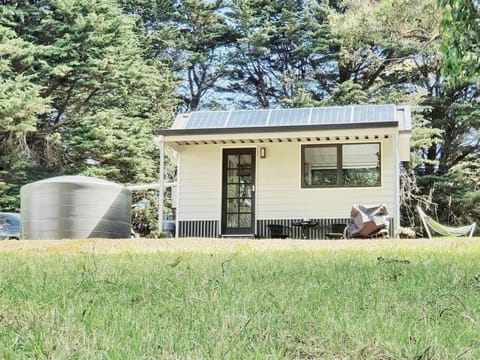 Mornington Peninsula Tiny House - Tiny Stays Haus in Red Hill