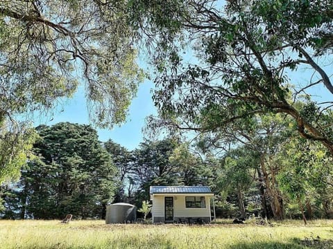 Mornington Peninsula Tiny House - Tiny Stays Haus in Red Hill