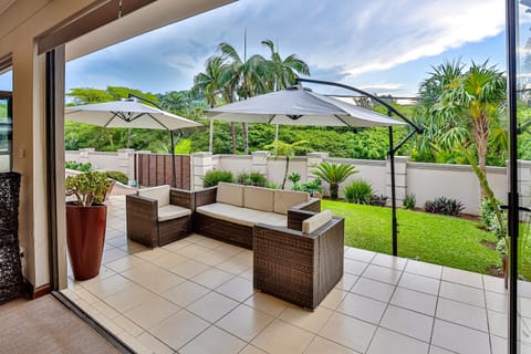 Patio, Garden, Balcony/Terrace, Seating area, Garden view