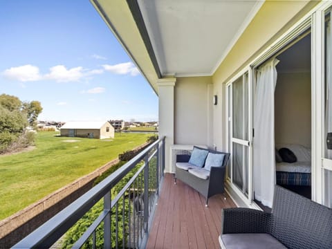 Self Contained Resort Apartment 2pax Apartment in Mandurah