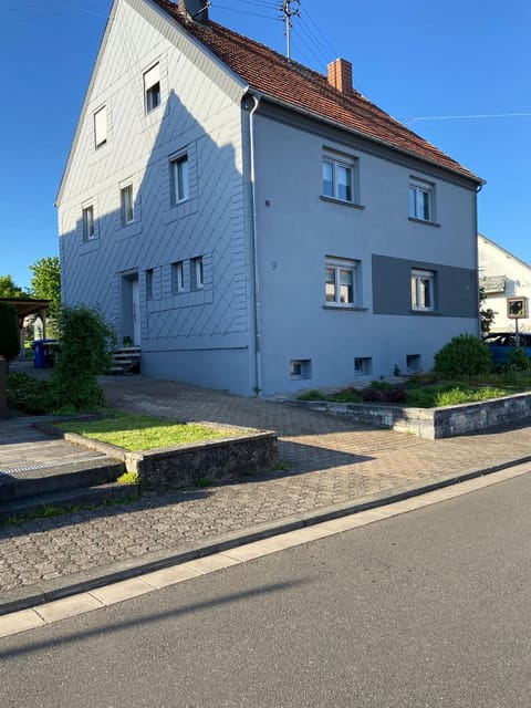 Property building, Street view