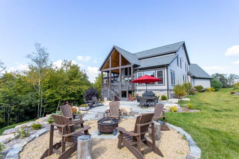 Starry Night House in Watauga