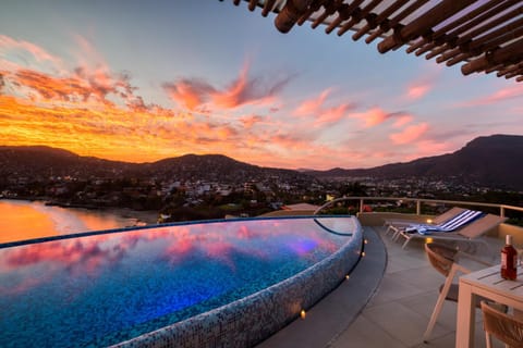 Pool view, Swimming pool, Sunset