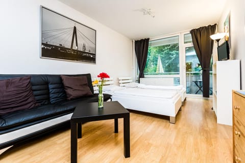 Budget Apartments Deutz Condo in Cologne