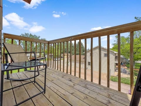 Guest Suite-Hot Tub-Close to Town House in Rapid City