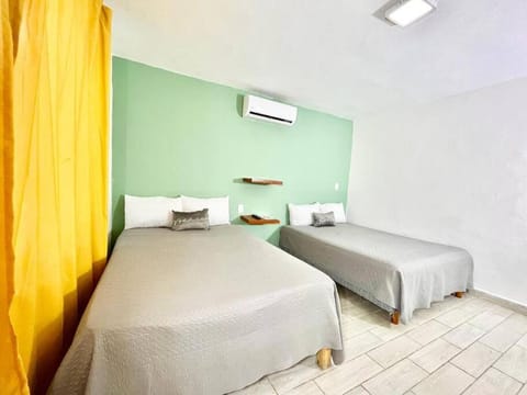 Cute studio in Hotel Zone,easy move location A - Gre301a- Condo in Cancun