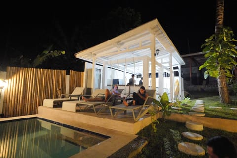 Balcony/Terrace, Lounge or bar, Swimming pool