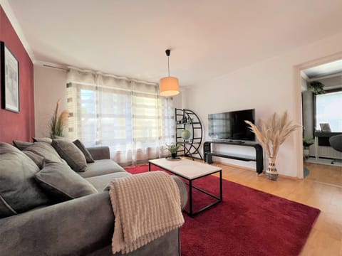 NEU! Charmantes 3 Zimmer Korbstadt-Apartment, Terrasse, Wanderwege, optimale Anbindung Apartment in Bad Staffelstein