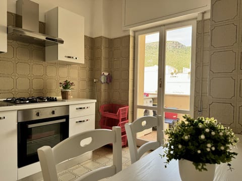 Holidaycasa Rocy - Ampio con vista mare Apartment in Sperlonga