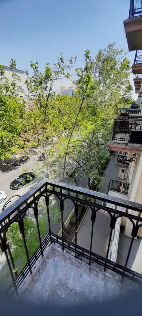 Spring, Day, View (from property/room), Balcony/Terrace