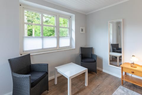 Zwischen Wald und See Apartment in Husum