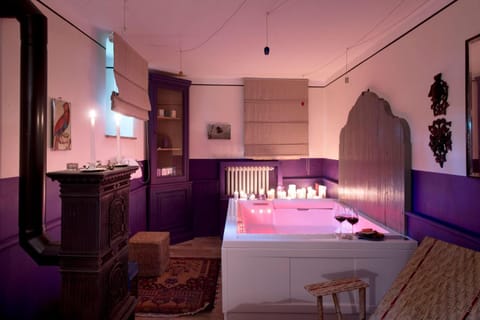 Hot Tub, Spa and wellness centre/facilities