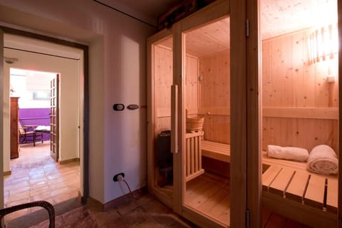 Sauna, Spa and wellness centre/facilities