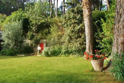 Bastide vue exceptionnelle Villa in Aix-en-Provence