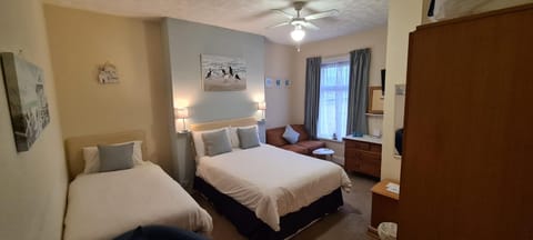 The Sea Croft Bed Breakfast & Bar Alojamiento y desayuno in Lytham St Annes