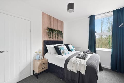 The Scandi Gem of Nottingham - Sleeps 10 Apartment in Nottingham