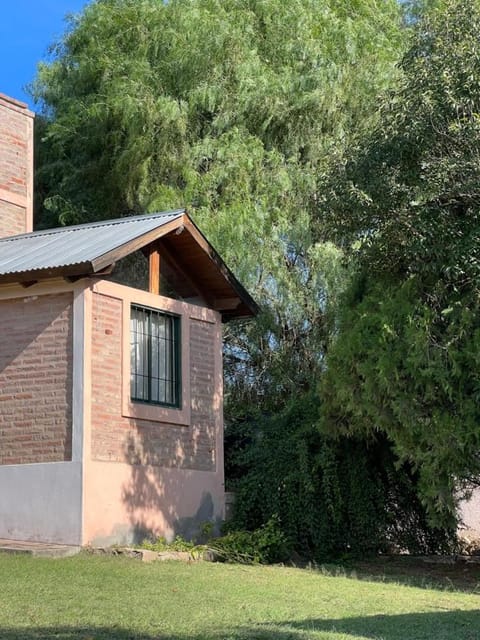 Cabañas Los Cedros House in Tanti