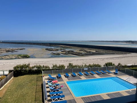 Pool view, Sea view, Swimming pool