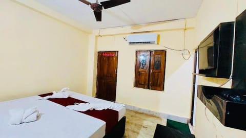 Hotel New Ashok Royal ! Puri Hotel in Puri