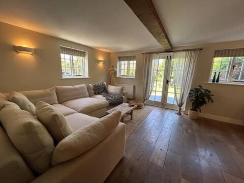 May Cottage, Cosy 3 Bed Cotswold Cottage Casa in West Oxfordshire District