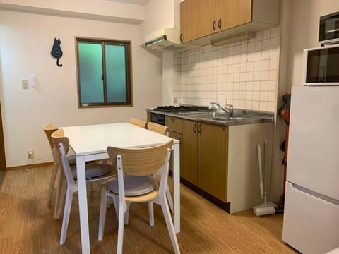 Compact 2DK in west Shinjuku Apartment in Shibuya