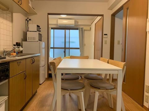 Compact 2DK in west Shinjuku Apartment in Shibuya