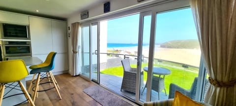 No. 1 Oceans, Perranporth Condo in Perranporth