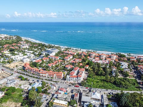 Property building, Neighbourhood, Bird's eye view, Sea view, Location