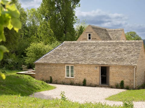 Property building, Facade/entrance, Natural landscape