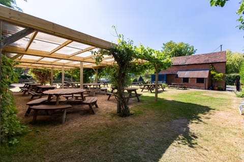 The Woolpack Glamping Inn in Tonbridge and Malling District