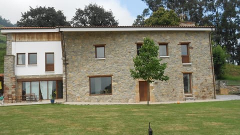 Property building, Facade/entrance, Garden