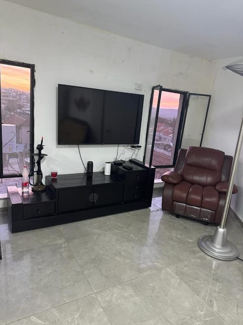 מול ארבל Apartment in Tiberias