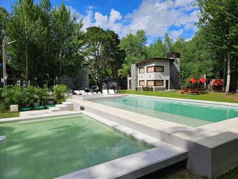 Bosques del Este Albergue natural in Costa del Este