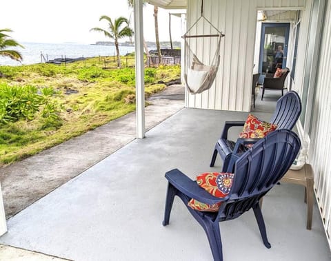 Maka'Ala Lani - A view of Heaven Haus in Hawaiian Paradise Park