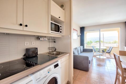 Village Pont Royal en Provence - maeva Home - Appartement 3 pièces 4 person 124 Wohnung in Mallemort