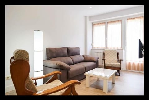 Acogedor y precioso apartamento + parking privado Apartment in San Sebastian