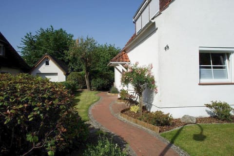 Property building, Garden, Garden view