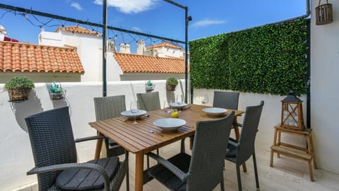 Other, Dining area