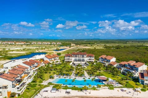 Sotogrande 510 3 Bedrom Ocean View with Pool and Maid Condo in Punta Cana