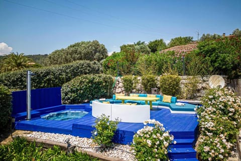 Day, Garden, Garden view, Pool view, Swimming pool, sunbed