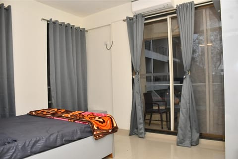 HAZYHILLS Staycation Maison in Igatpuri