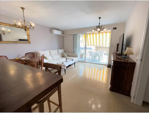 R147 - Apartamento Marcela cerca de la playa Apartment in Calafell