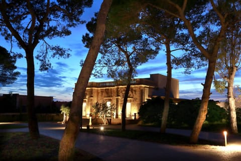 Property building, Garden, Garden view