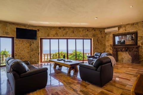Castle in Cabo! One of a Kind - Ocean views House in Cabo San Lucas